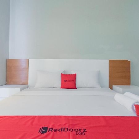 Reddoorz Resort Syariah Near D'Castello Ciater Subang Exteriör bild