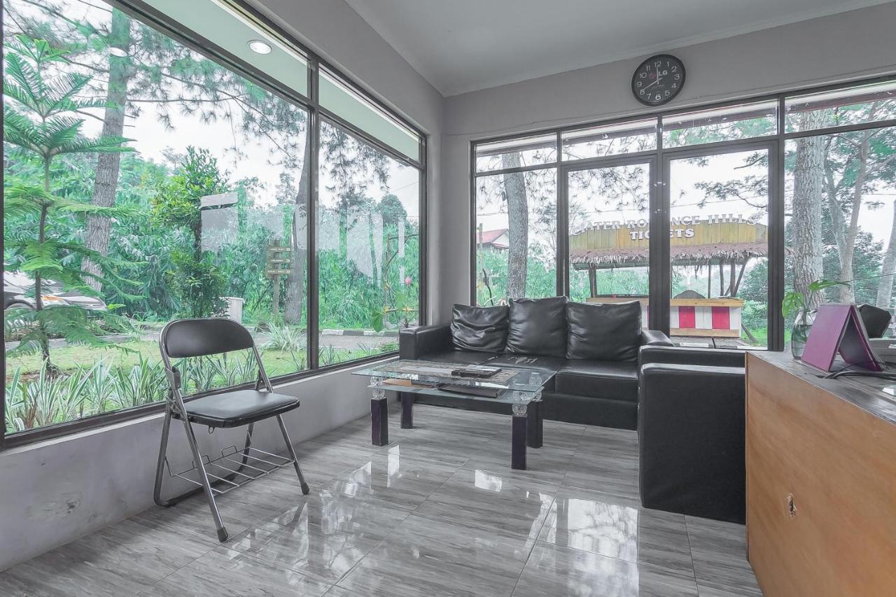Reddoorz Resort Syariah Near D'Castello Ciater Subang Exteriör bild